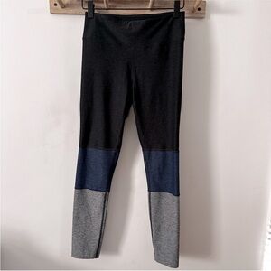 OUTDOOR VOICES | Women’s Studio Workout Leggings size Small